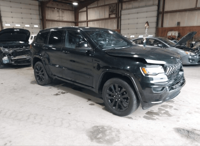 Zdjęcie główne ogłoszenia JEEP GRAND CHEROKEE ALTITUDE 4X4