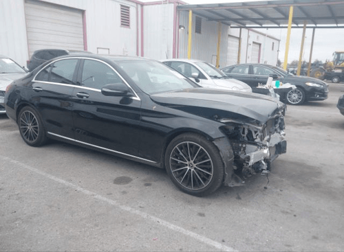 Zdjęcie główne ogłoszenia MERCEDES-BENZ C 300 SEDAN